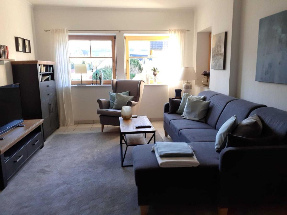 Holiday Flat With Idyllic Garden In Daun Eksteriør billede