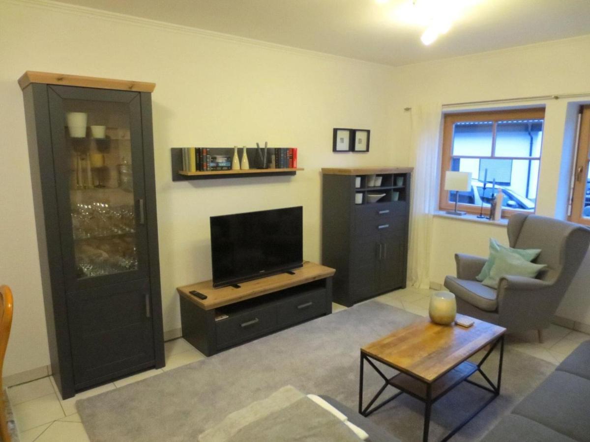 Holiday Flat With Idyllic Garden In Daun Eksteriør billede