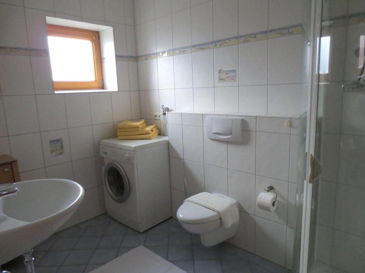Holiday Flat With Idyllic Garden In Daun Eksteriør billede