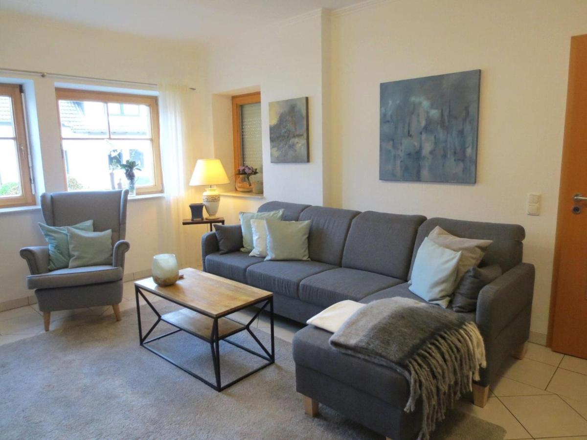 Holiday Flat With Idyllic Garden In Daun Eksteriør billede