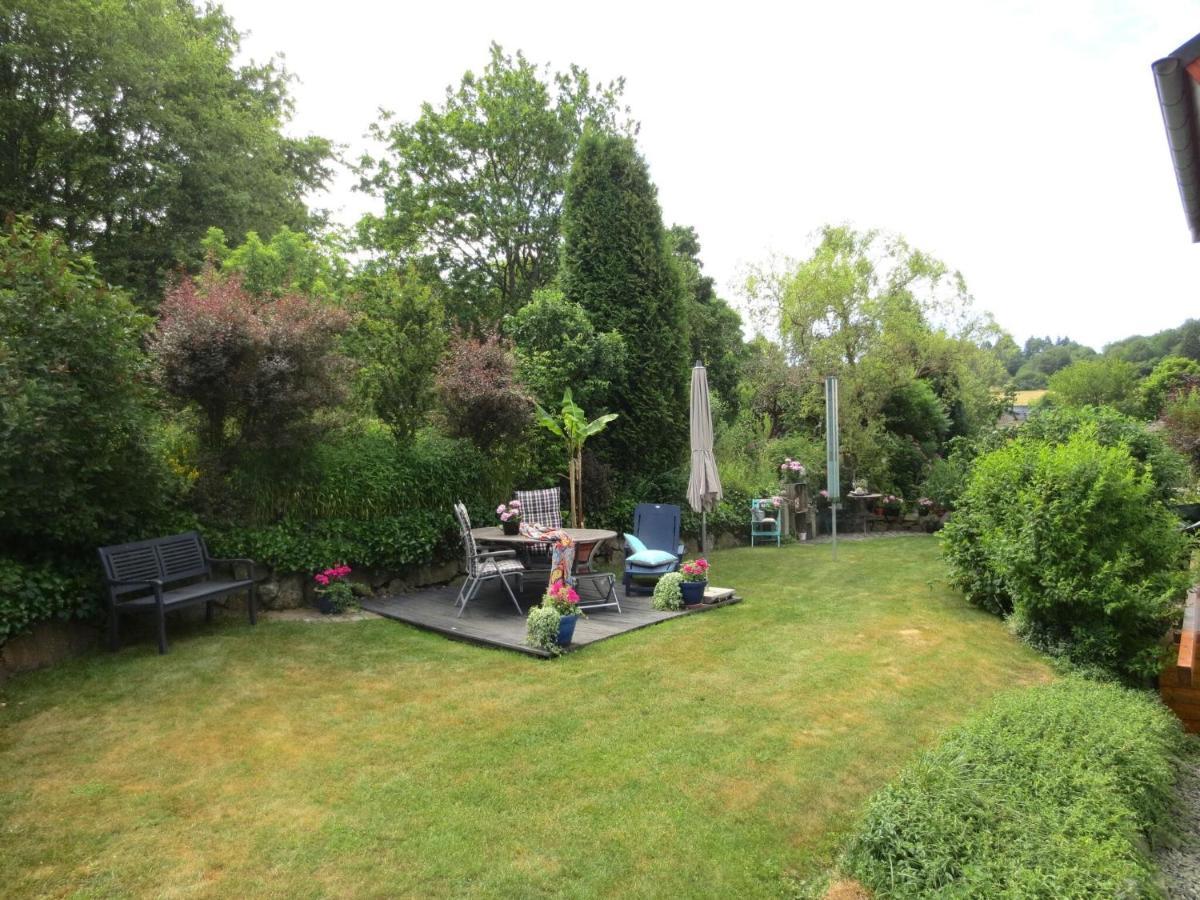Holiday Flat With Idyllic Garden In Daun Eksteriør billede