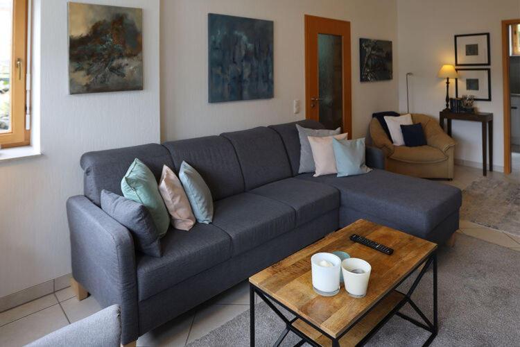Holiday Flat With Idyllic Garden In Daun Eksteriør billede